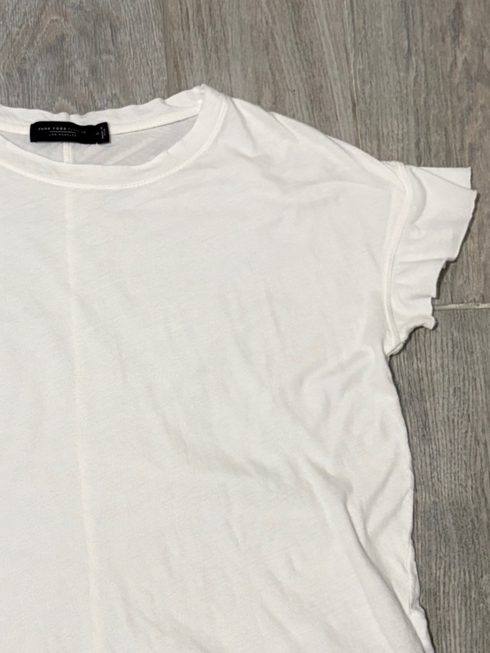 NWOT! Women's Junk Food White Flutter Slub Crew Neck S-Shirt-SMALL